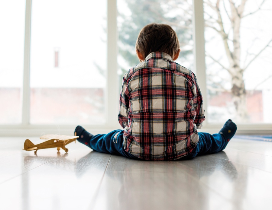 أبناء بلا أمهات