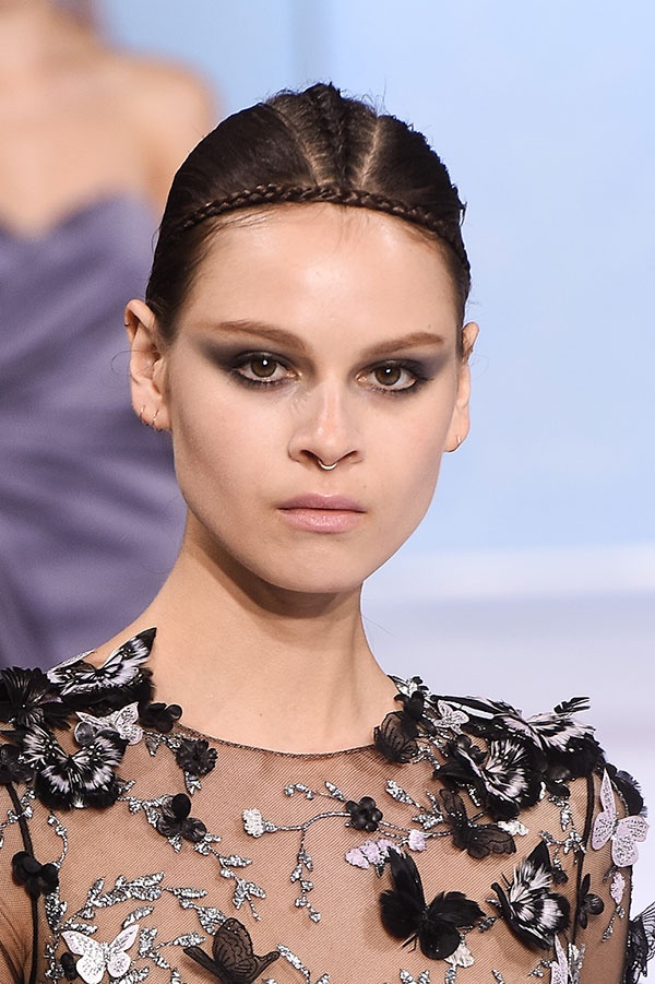 كيف أزيّن نظرتي بالماسكارا؟