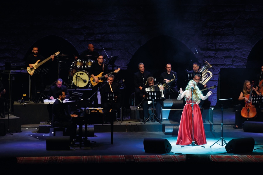 مع سمية بعلبكي وجوزيف عطية ورنين الشعار وزياد الأحمدية: بيت الدين تُغني زكي ناصيف في مئويته