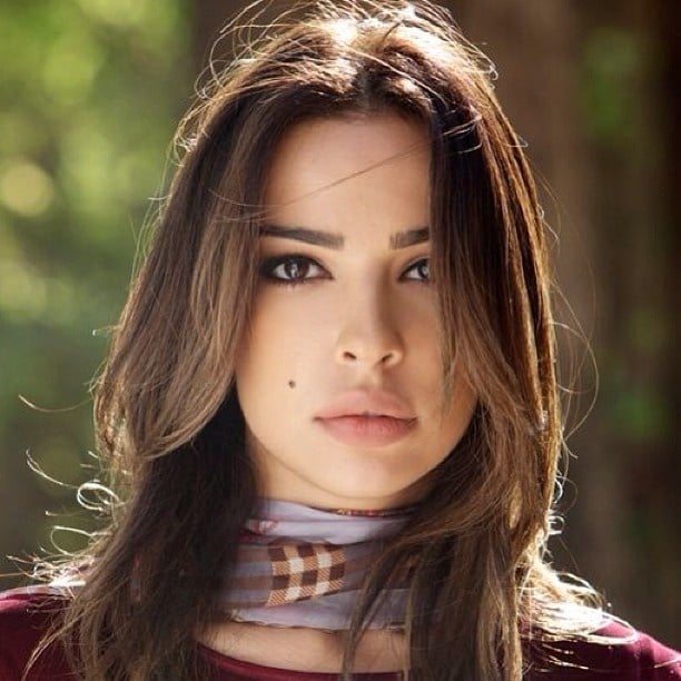 بالصور -  كيف كانت نادين نسيب نجيم عند تتويجها ملكة جمال منذ 12 عاماً.. وأسرار خاصة