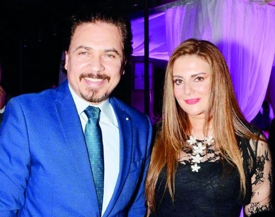 محمد رياض: أداء زوجتي الإعلامي فاجأني