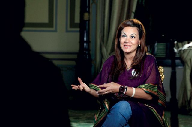 الإعلامية والمرشحة السابقة للمجموعة بثينة كامل