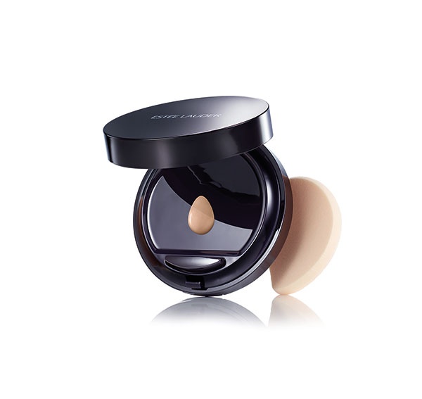 سائل مضغوط Estee Lauder Double Wear Makeup to Go Liquid Compact