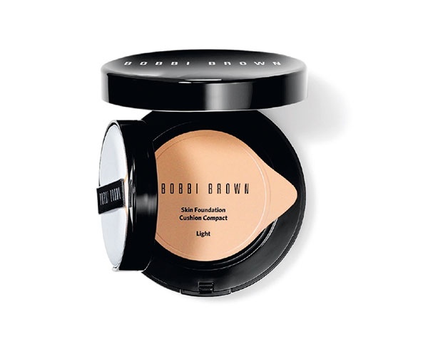 سهل التطبيق Bobbi Brown Skin Foundation Cushion Compact 