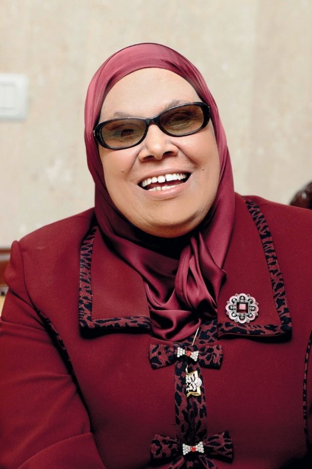 الدكتورة آمنة نصير