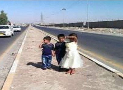 عراقي يتنازل عن أطفاله الثلاثة للمرة الثانية.. اليكم القصة!