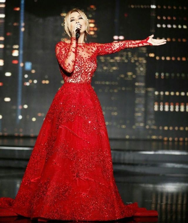 Nawal el Zoghbi in Zuhair Murad