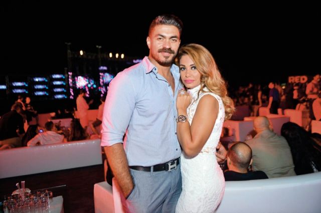 خالد سليم وزوجته
