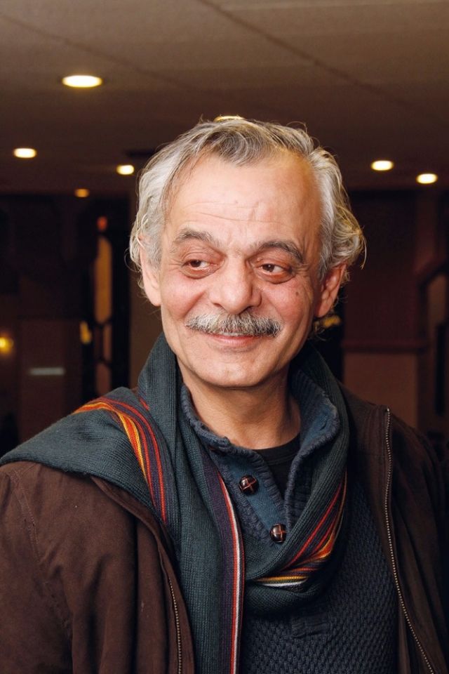 فايز قزق: يفاجئني «الحس الطاووسي» لبعض الممثلين ورغبتهم في تحطيم مَن حولهم