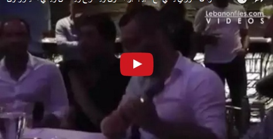 بالفيديو - لماذا رمى وائل كفوري الميكروفون على الطاولة في جلسة خاصة؟!