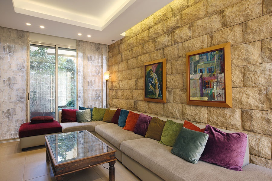 لعبة الألوان في طراز نيوكلاسيكي