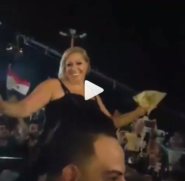 بالفيديو - شاهدوا غادة بشّور ترقص للمرة الأولى منذ اعتزالها