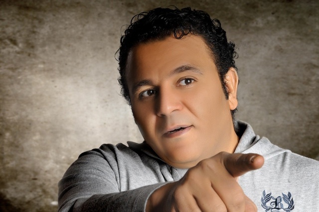 كونوا أول من يستمع لأغنية محمد فؤاد التي عاد بها بعد غياب طويل