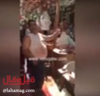 بالفيديو- رقص غريب للجزارين بـ