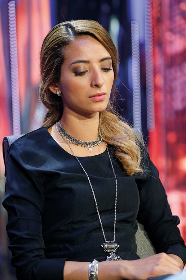 إلهام أيت سيل - الجنسية: مغربية / العمر: 26 سنة