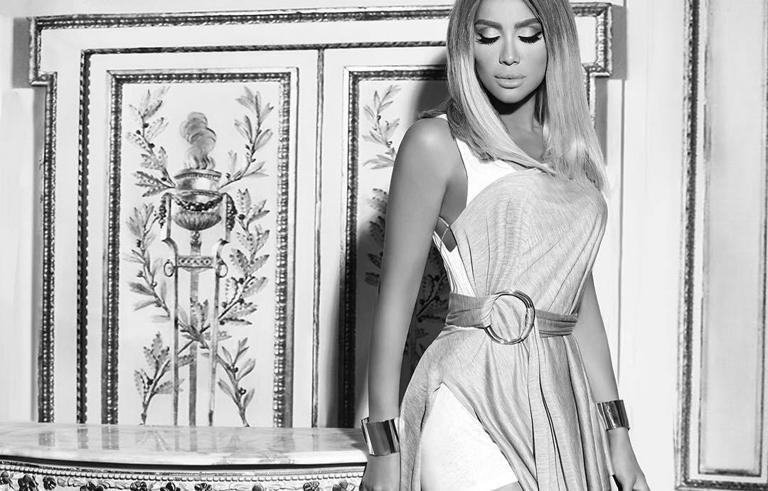 مَن هي النجمة الأكثر جمالاً... بالأبيض والأسود؟