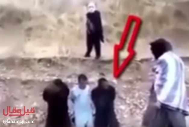 فيديو صادم - أسير لدى 