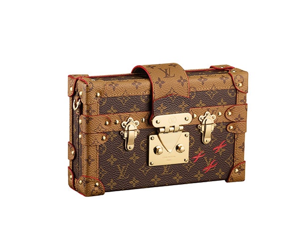 حقيبة Petite Malle من Louis Vuitton كلاسيكية... متمرّدة
