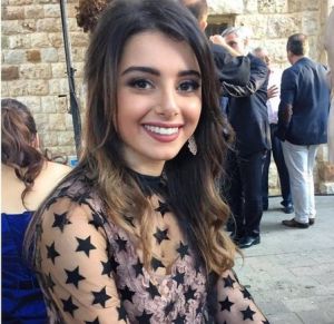 بالفيديو والصور - ماريتا الحلاني تغني وترقص في حفل زفاف ابن زعيم لبناني