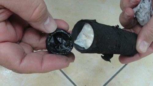 في مصر.. أم تستغل ابنها التلميذ لتهريب المخدرات!