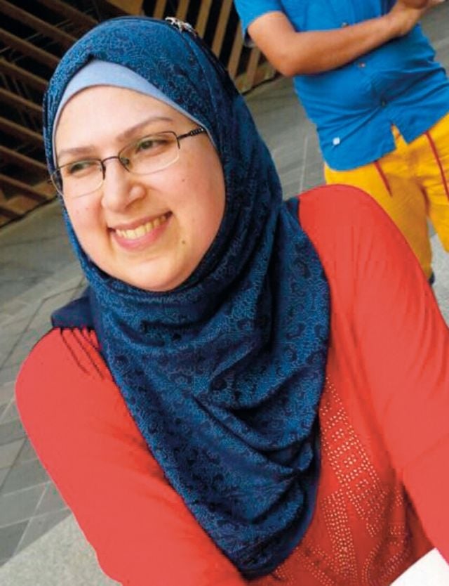 الدكتورة والمعالجة النفسية غنى حمود