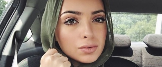 لأوّل مرّة في تاريخ بلاي بوي.. سيّدة محجّبة على غلاف المجلّة... من هي وماذا كشفت؟؟