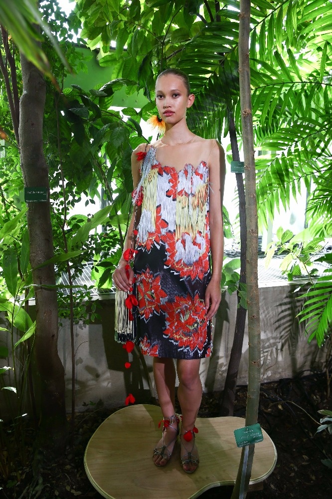 مجموعة Paule Ka لربيع وصيف 2017 تعكس حضارة اليابان