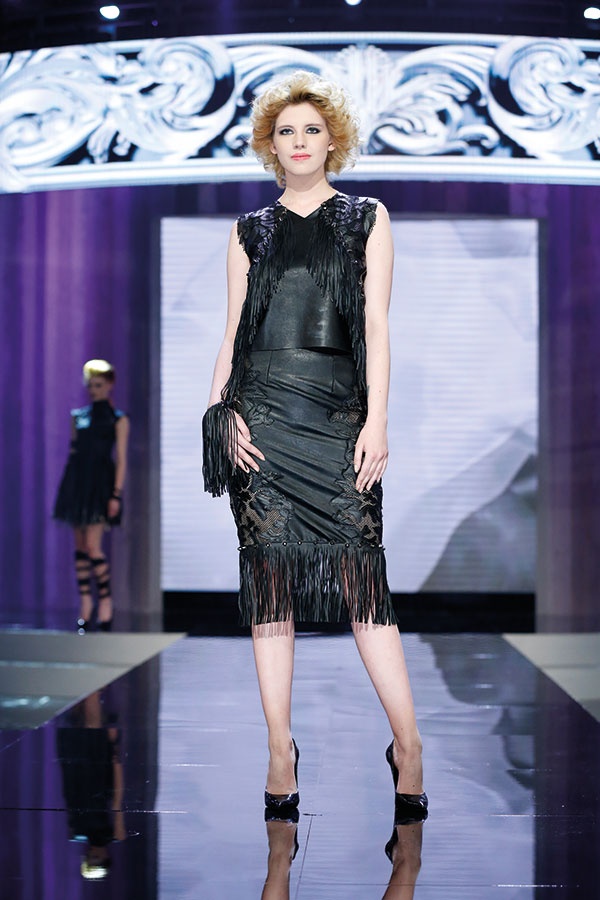 توارد التصاميم على منصات الموضة مع تصاميم متسابقي Project Runway