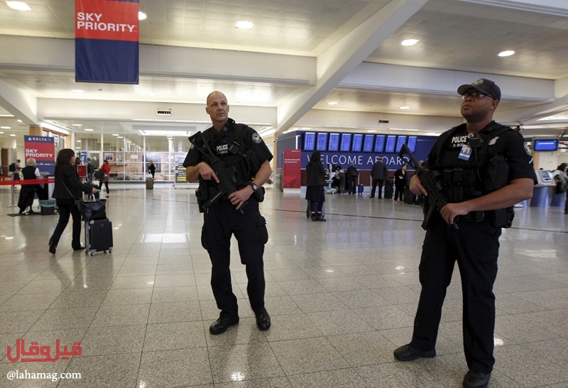 خطأ في المطار يفقد أم طفلها.. والشركة تقدم لها البديل!