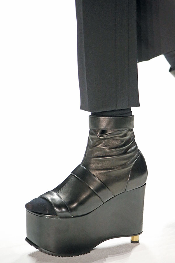 Vera Wang - أكسسوارات