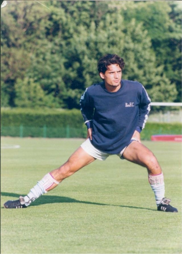 كنت لاعباً محترفاً في ناد تونسي لكرة القدم