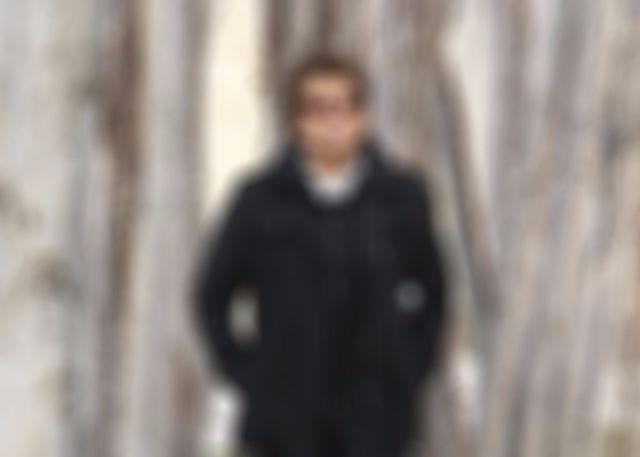 فنان لبناني يُجري عملية جراحية طارئة؛  تعرّفي إليه!