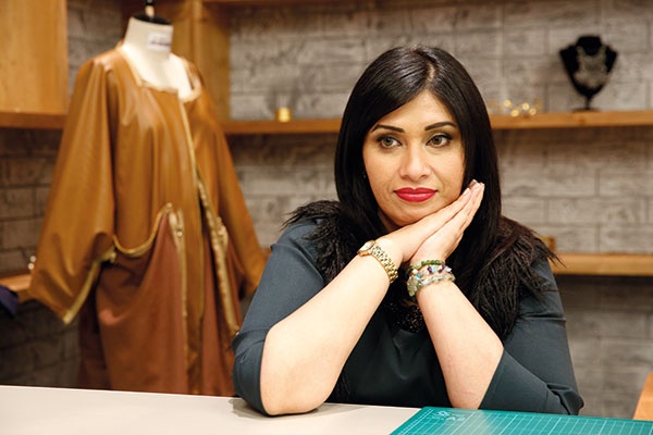 عفاف جنيفان: 
«تصميم تغريد أشعرني بالبرد القارس»