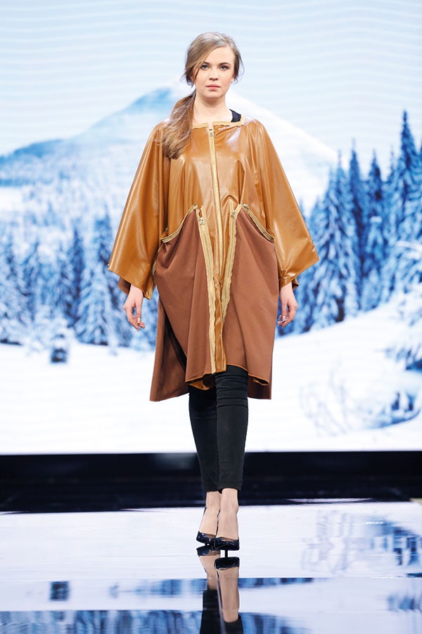 توارد التصاميم على منصات الموضة