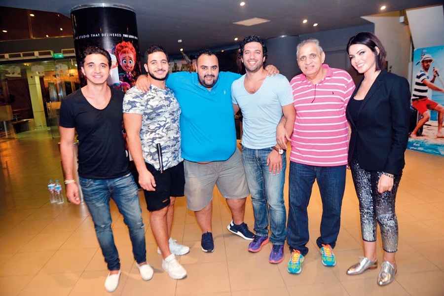 شيكو ودارين حداد يحتفلان بـ«حملة فريزر» وسر غياب هشام ماجد