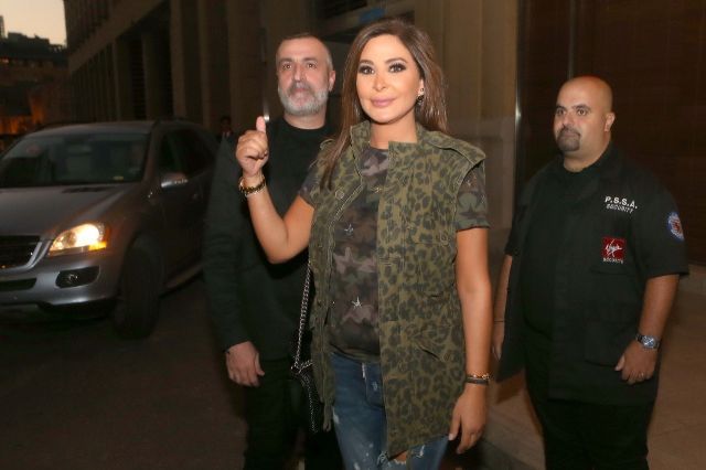 بالصور- اليسا في اول ظهور لها بين معجبيها بعد الكشف عن تفاصيل قصة حبها