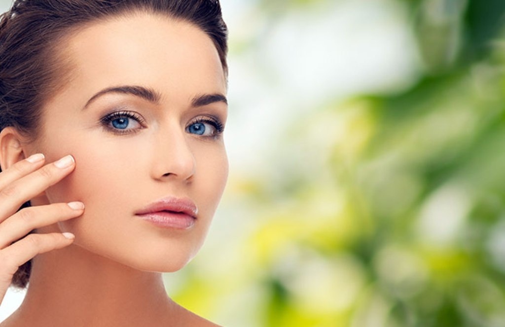 هذا القناع يجعل بشرتك نقية كالكريستال في ساعتين... جرّبيه