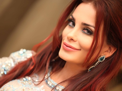 بالفيديو- دومينيك حوراني تكشف للمرة الأولى عدد عمليّات التجميل التي خضعت لها.. وهذه هي حقيقة علاقتها بزوجها!!