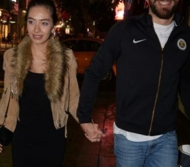 نجم شهير فقد ثروته وحاول الانتحار بسبب زوجة أخيه.. أسرار تكشف للمرة الاولى!