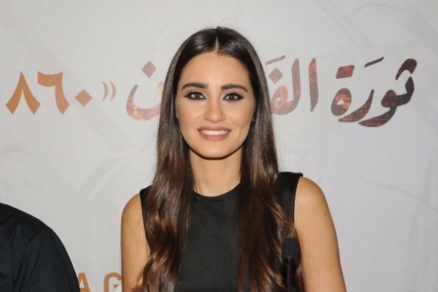 بالصورة- شاهدوا شقيق ايميه صياح!! ما رأيكم بجماله؟