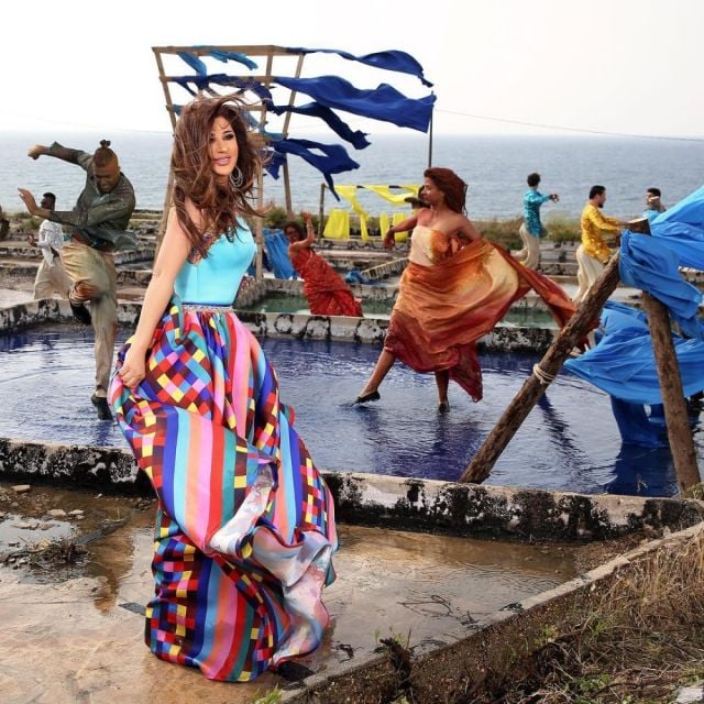 نجوى كرم تتعرّض للإنتقاد الحاد بسبب صورة... قبل عزاء ملحم بركات