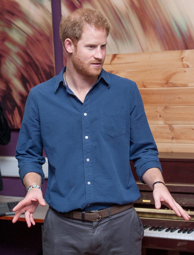 هذه هي المرأة التي أنهت عزوبية الأمير هاري... فما قصّة زواجها الأول ومعجبيها؟