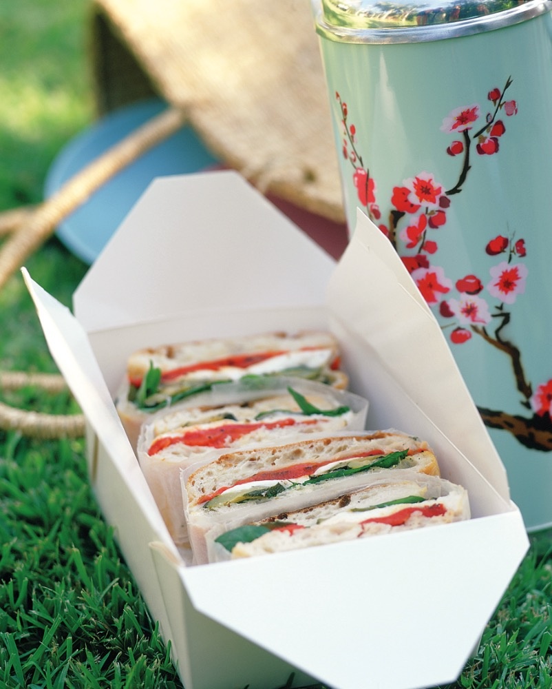 سندويشات البستو المتوسطية