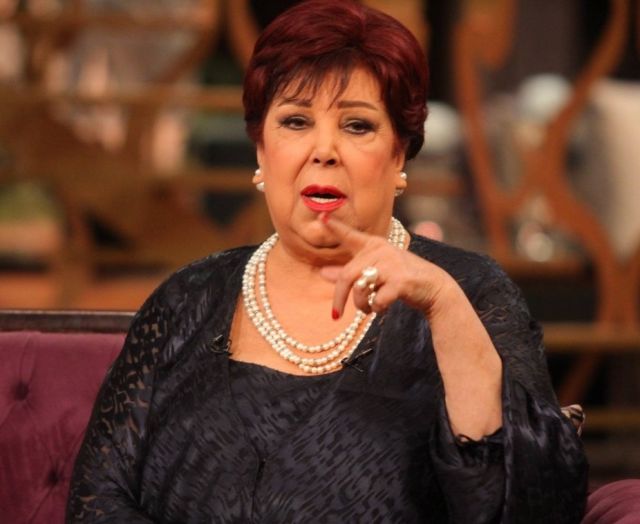 بالفيديو - رجاء الجداوي ترد على وصفها بأنها 