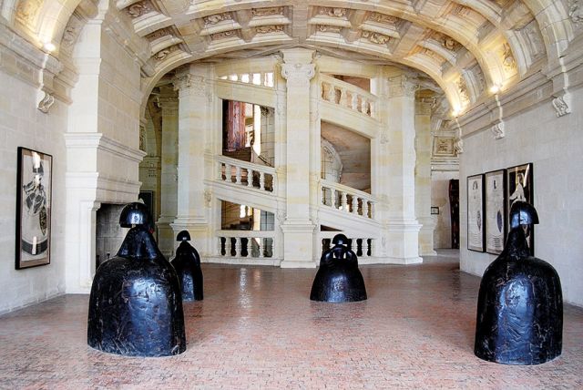 قلعة تشامبورد في فرنسا حكاية كوخ الصيد الذي تحوّل إلى قلعة