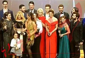 بالفيديو والصور - تعرفوا على النجوم الأتراك الفائزين بجوائز الفراشة الذهبية