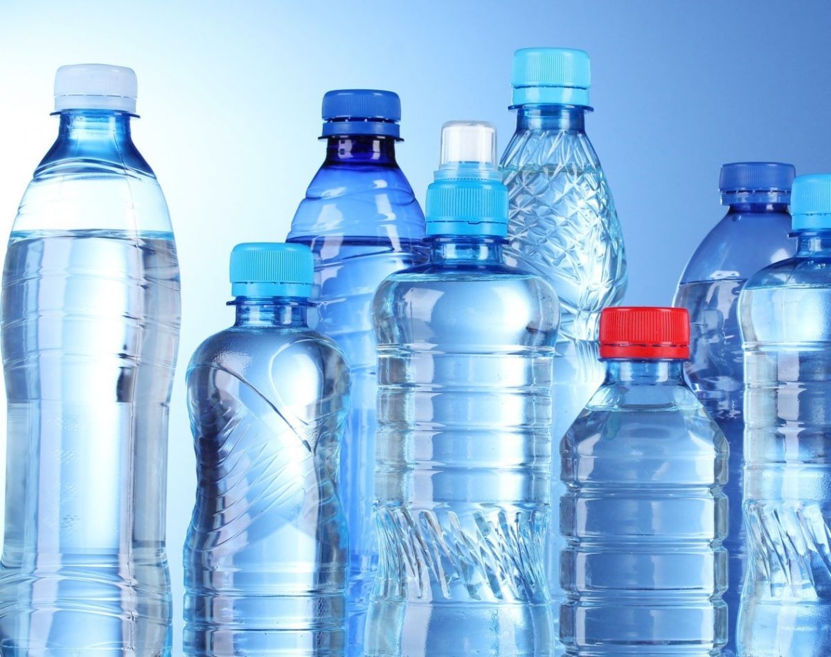 هذان السببان الخطيران سيمنعانك من شُرب مياه العبوات البلاستيكية!
