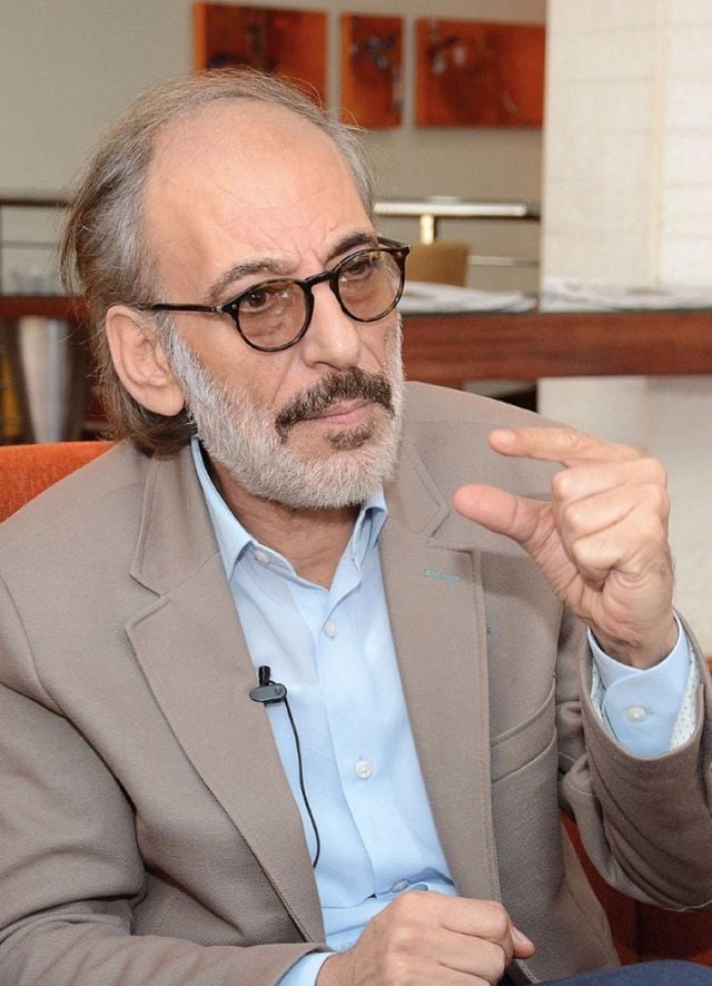 غسان مسعود: أكره الشهرة وأميل الى العزلة وأرفض لقب «الفنان العالمي»