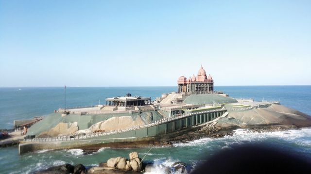 تسلّقي الشلالات في وادي الموجب 