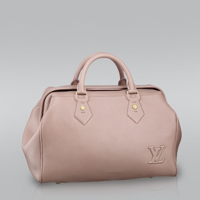 الأكسسوارات النسائية لموسم الخريف/ الشتاء 2010 -2011